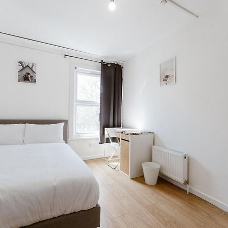 Mile End Double Rooms 27 Guest House Londyn Zewnętrze zdjęcie