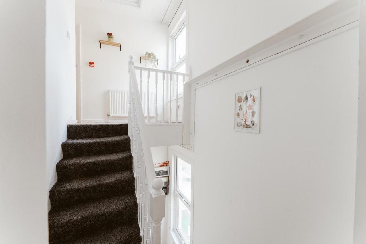 Mile End Double Rooms 27 Guest House Londyn Zewnętrze zdjęcie