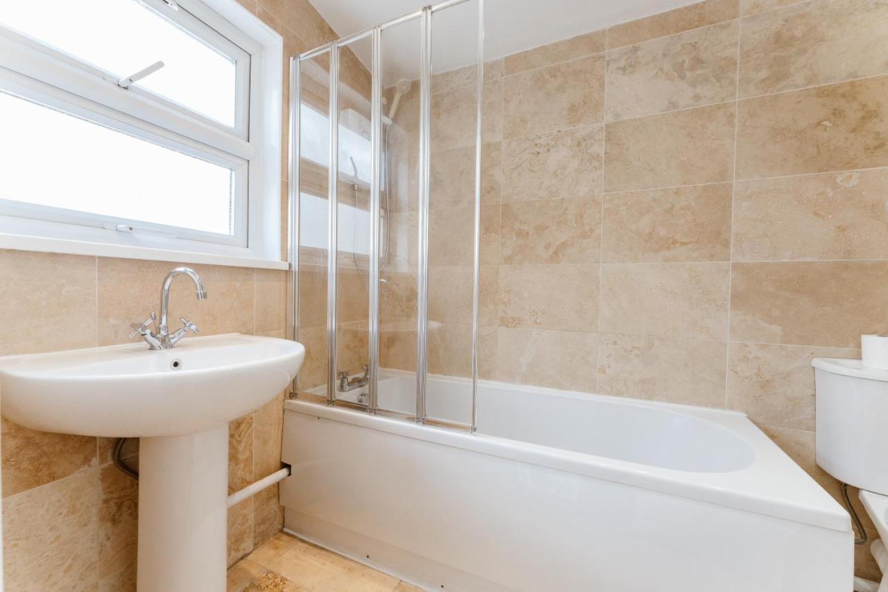 Mile End Double Rooms 27 Guest House Londyn Zewnętrze zdjęcie