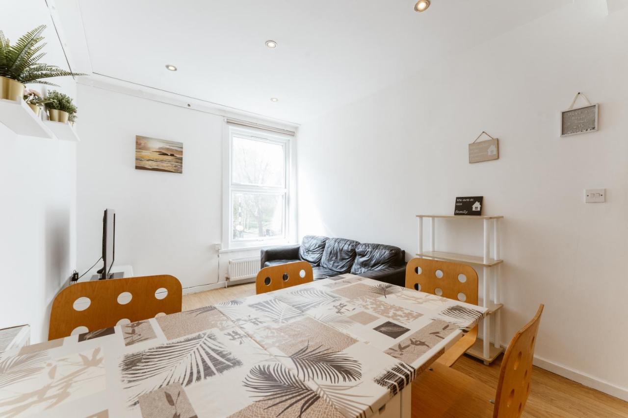 Mile End Double Rooms 27 Guest House Londyn Zewnętrze zdjęcie